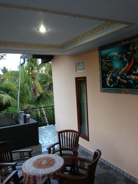 Cebluk Sari Apartment Ubud  Exterior photo